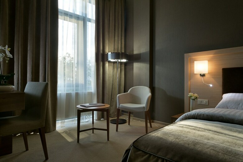 Ovis Hotel