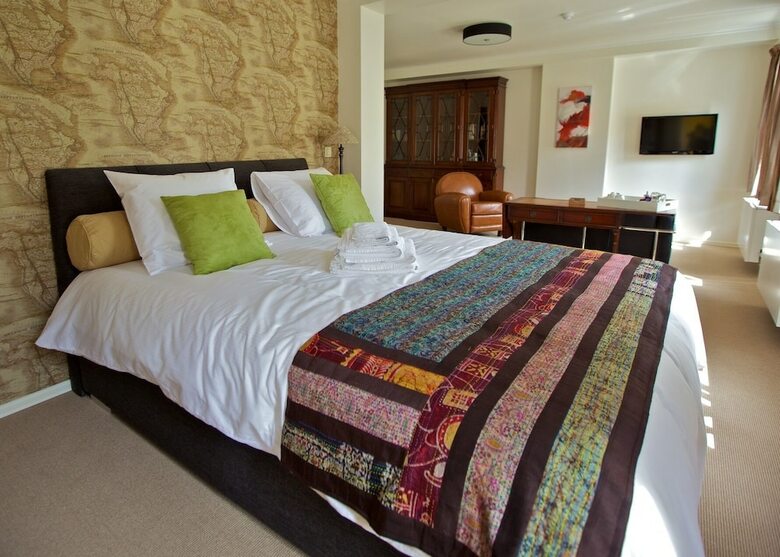 The Townhouse Bed & Breakfast