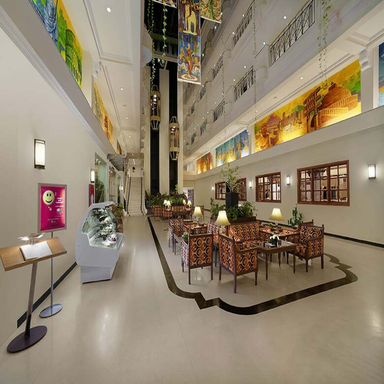 Hotel Radha Regent