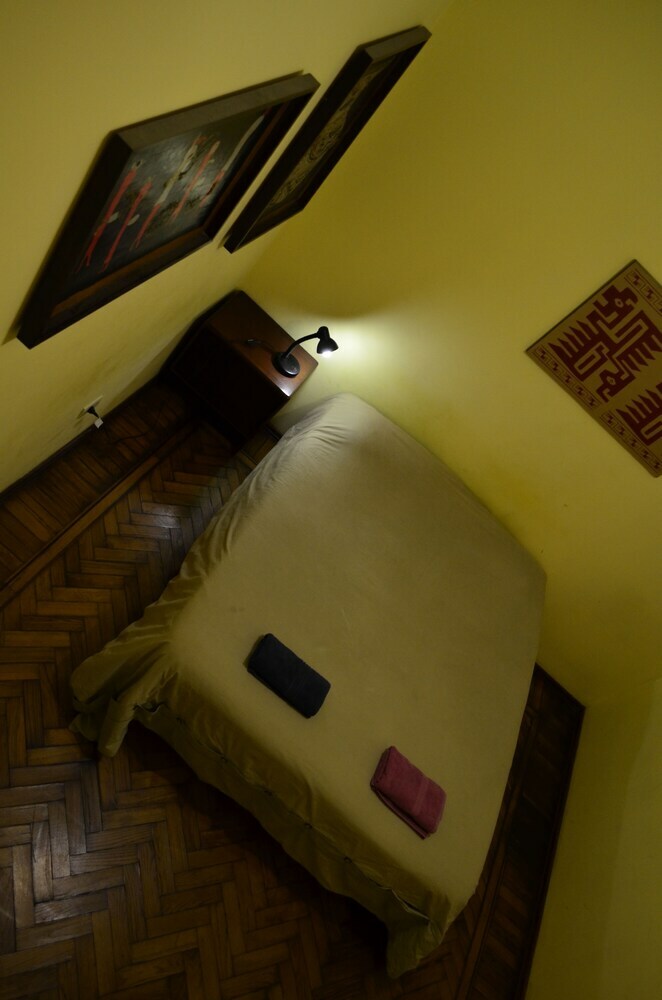 Hostal Garden House Hostel