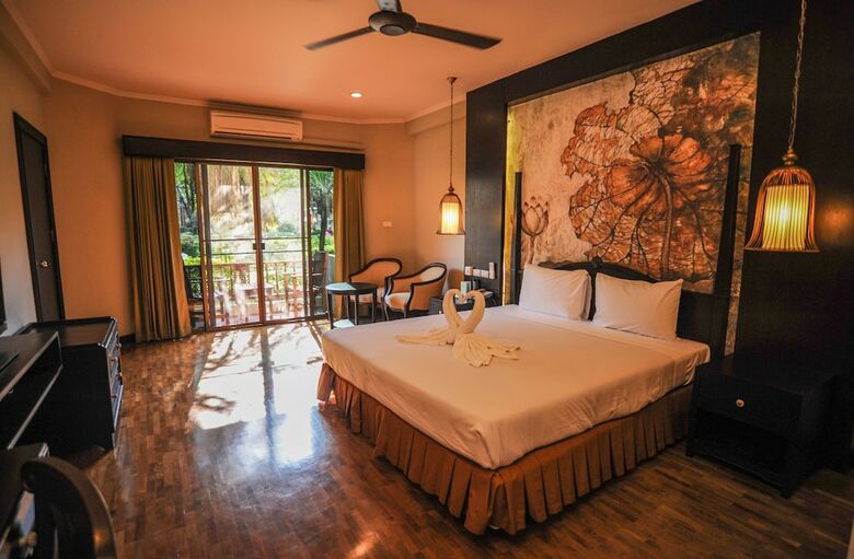 Suan Bua Hotel & Resort