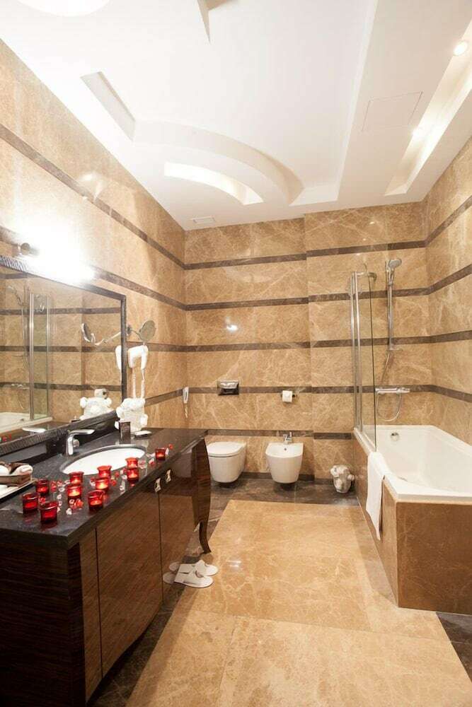 Sapphire Hotel Baku