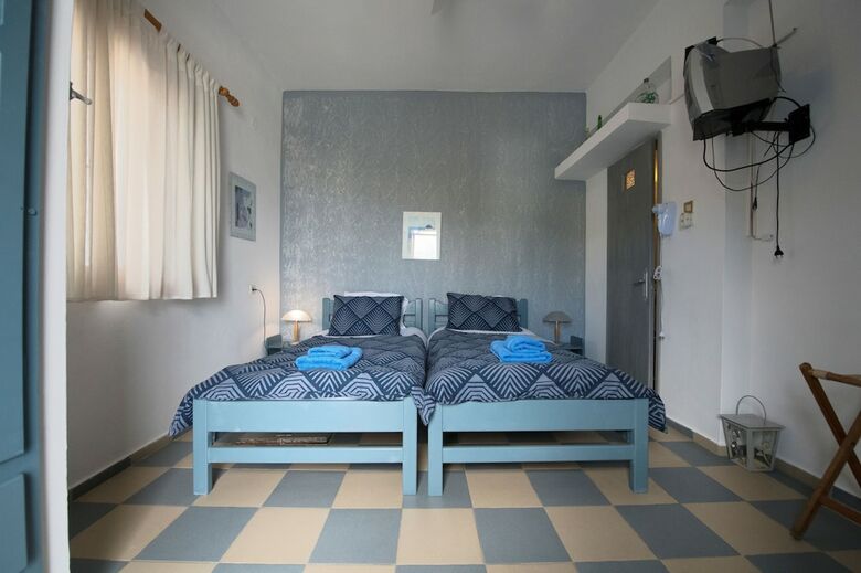 Panorama Studios & Apartments