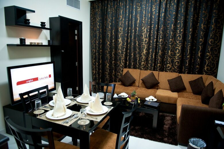 Aparthotel Royal Grand Suite Hotel