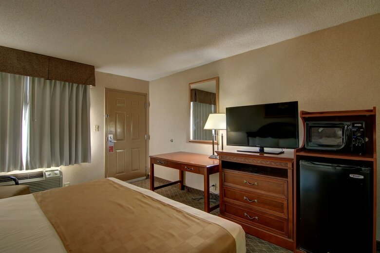 Hotel Ramada By Wyndham Macon