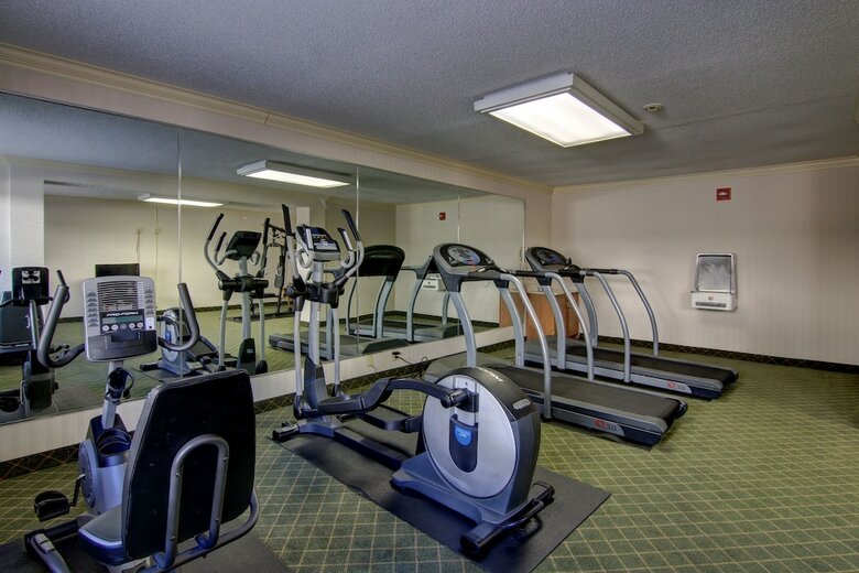 Hotel Ramada By Wyndham Macon