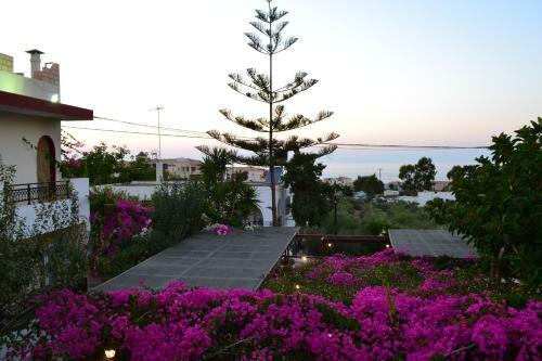 Kastro Apartments