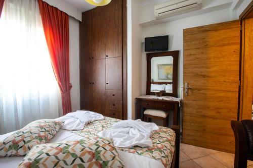 Kastro Apartments