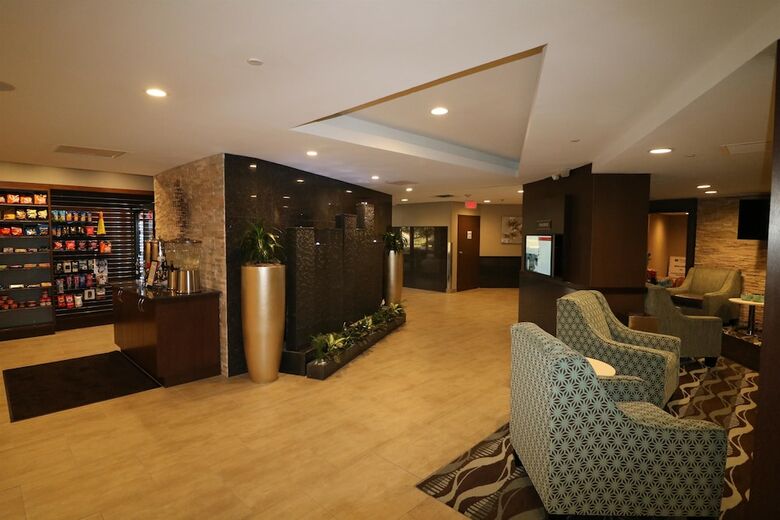 Best Western Premier Detroit Southfield Hotel