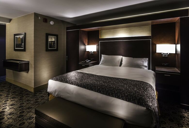 Best Western Premier Detroit Southfield Hotel