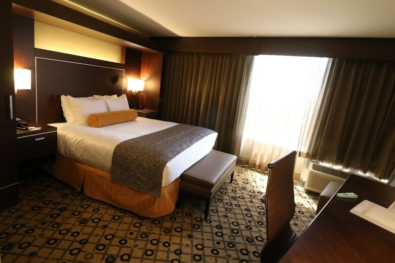 Best Western Premier Detroit Southfield Hotel