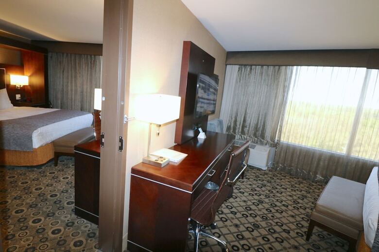 Best Western Premier Detroit Southfield Hotel