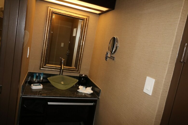 Best Western Premier Detroit Southfield Hotel