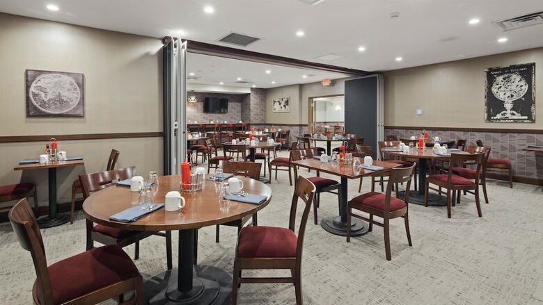 Best Western Premier Detroit Southfield Hotel