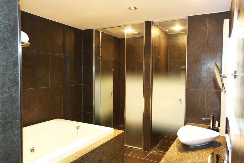 Suwon Reve Hotel