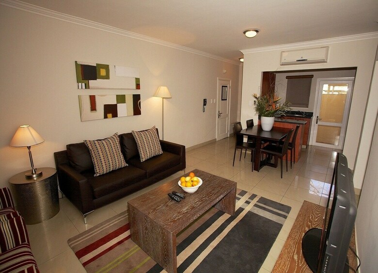 Aparthotel The Capital Villa