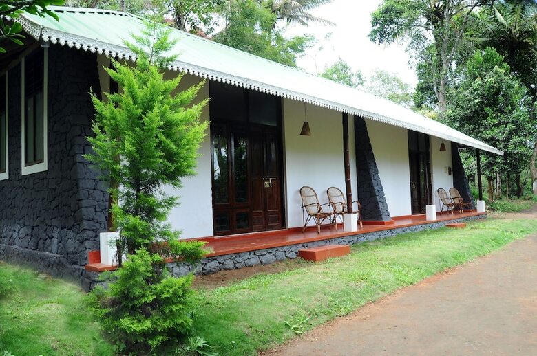 Hotel Punarjani Ayurvedic Resorts