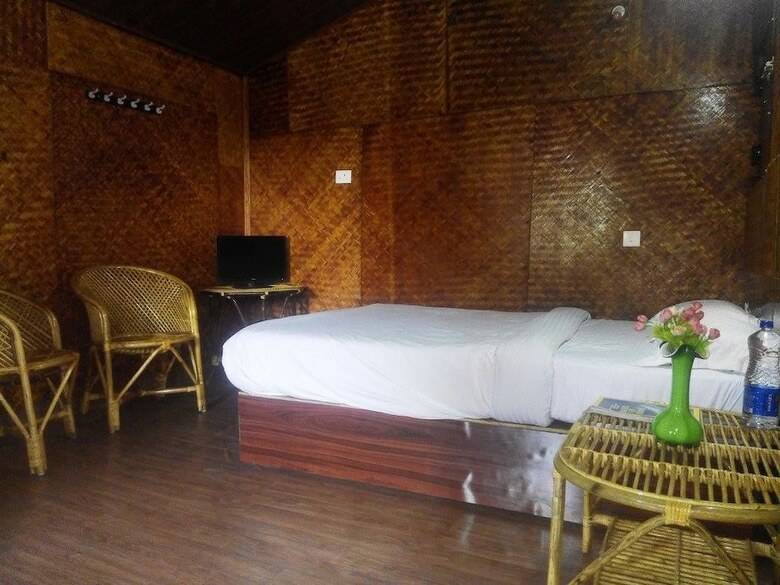 Hotel Punarjani Ayurvedic Resorts