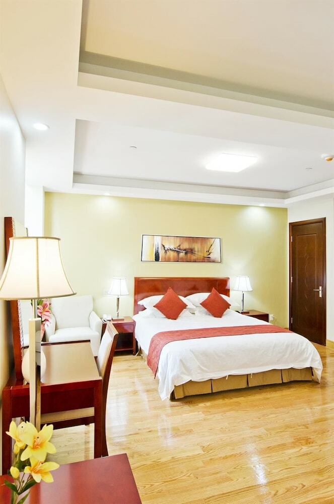 Asiatic Hotel By Laguardia Airport