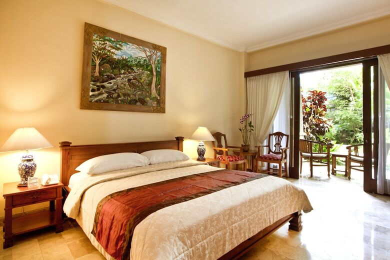 Apartamento Hotel Kumala Pantai