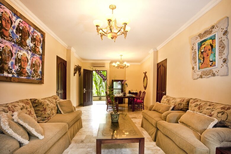 Apartamento Hotel Kumala Pantai