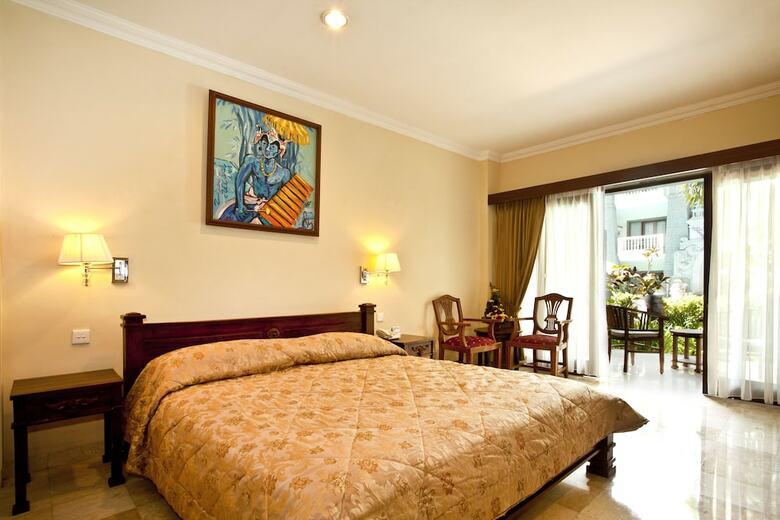 Apartamento Hotel Kumala Pantai