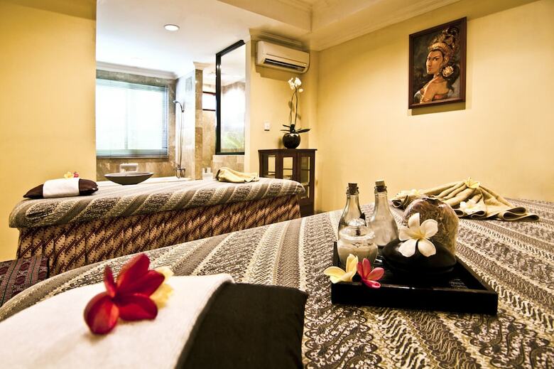 Apartamento Hotel Kumala Pantai