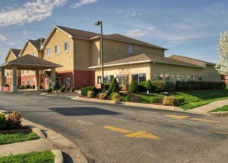 Hotel Comfort Suites