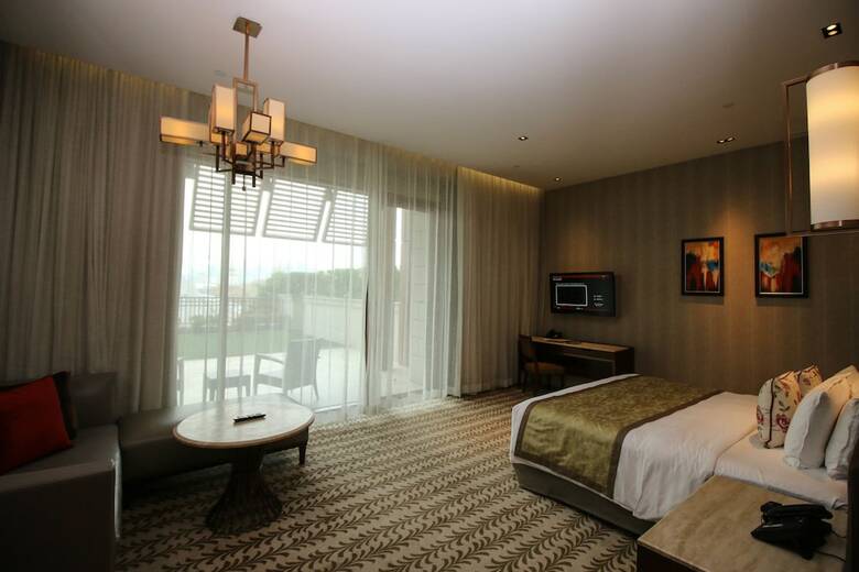 Resorts World Sentosa - Equarius Hotel