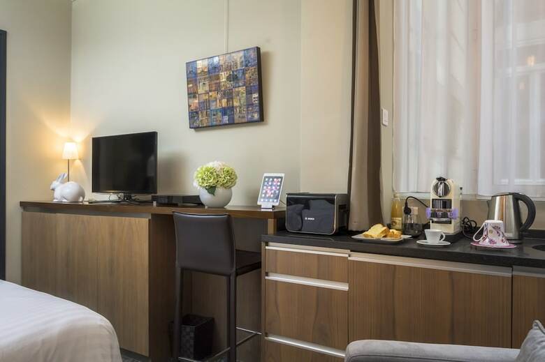 Chez Oscar Appart'h�tel Champs-elys�es
