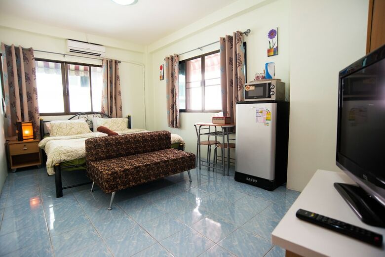 Hotel Pattaya Holiday Lodge