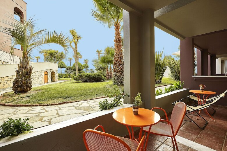Ilio Mare Resort Hotel