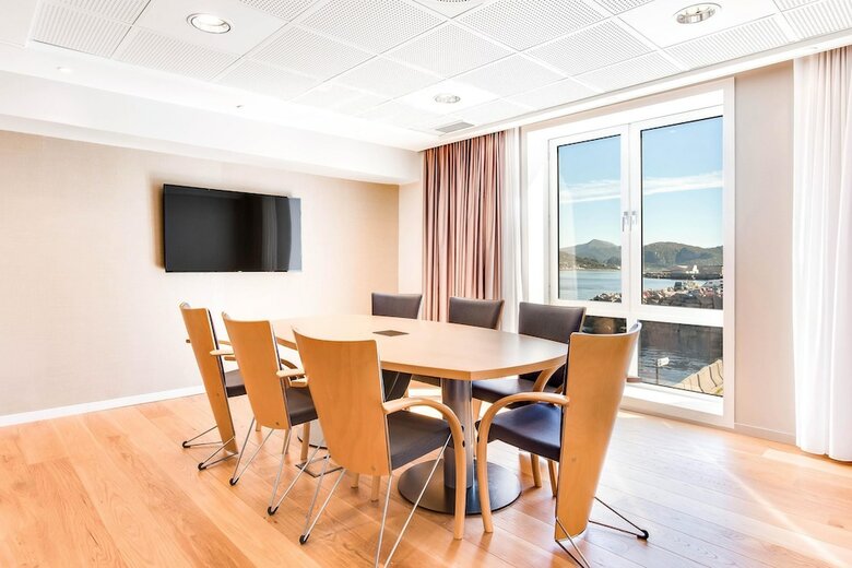 Quality Hotel �lesund
