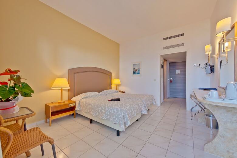 Hotel Bomo Palmariva Beach