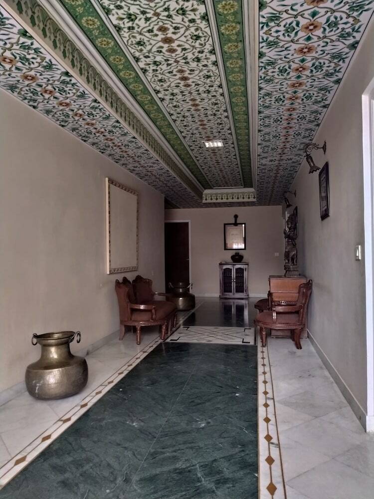 Hotel Anuraag Villa