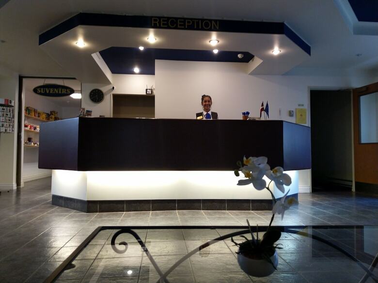 Airport Hotel Mara