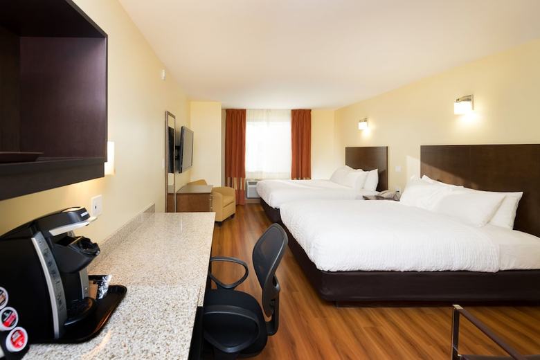 Hotel Quality Inn & Suites