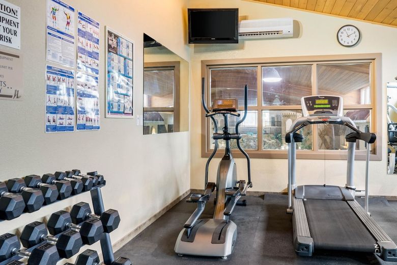Hotel Quality Inn & Suites