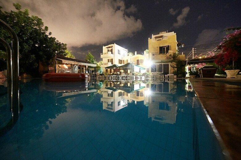 Aparthotel Sun And Sea Apartments