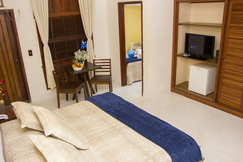 Strand Hotel