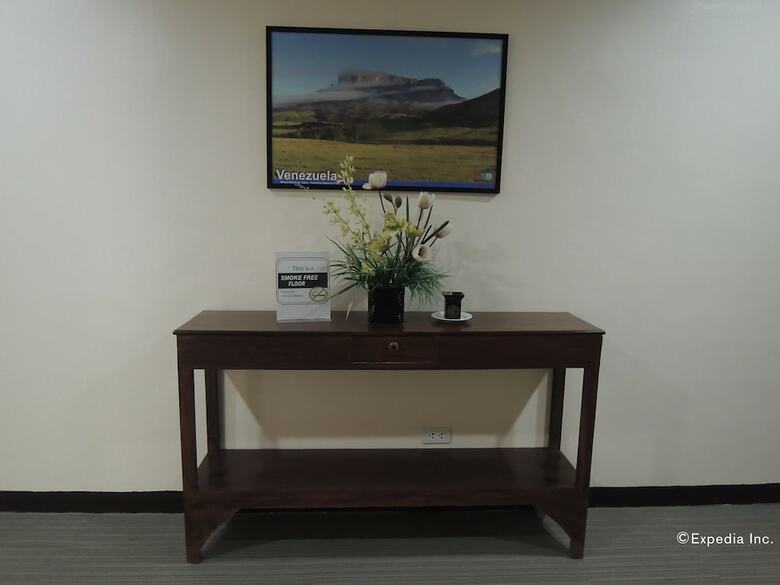 Days Hotel Cebu - Toledo