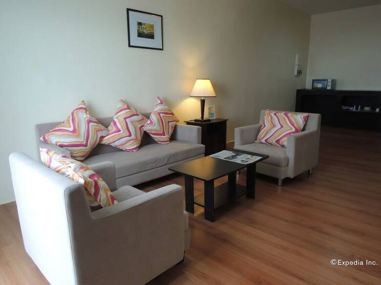 Days Hotel Cebu - Toledo