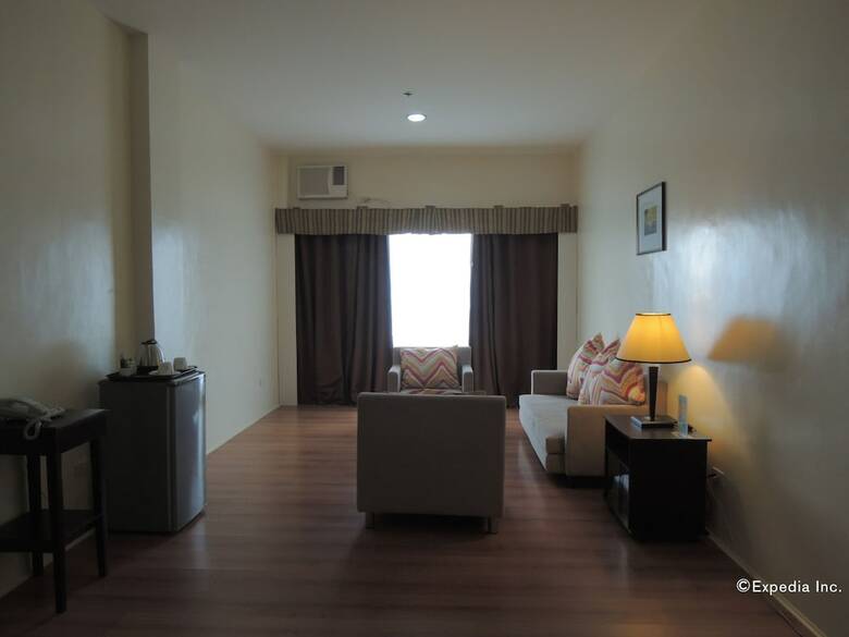 Days Hotel Cebu - Toledo
