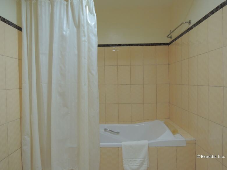 Days Hotel Cebu - Toledo