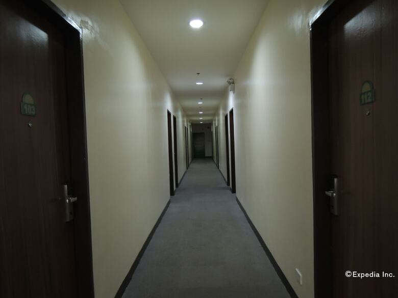 Days Hotel Cebu - Toledo