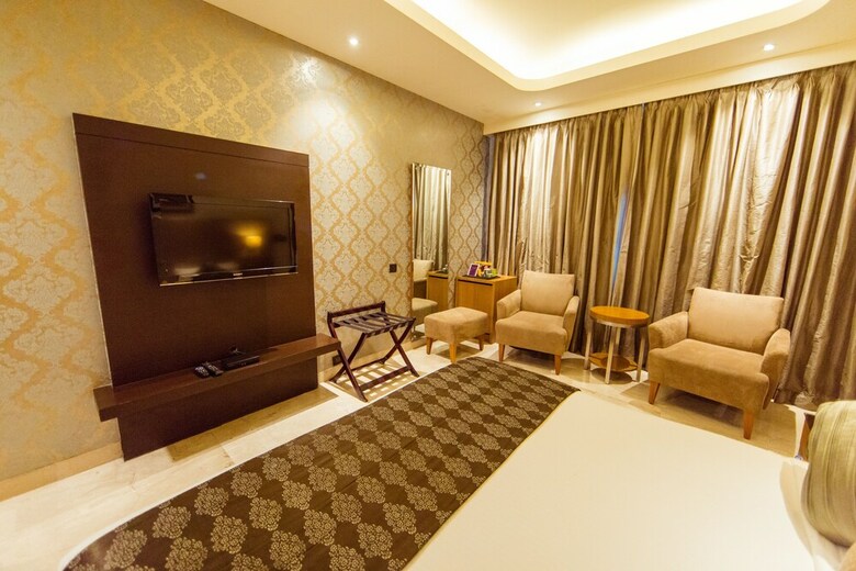 The Allure Hotel R-57