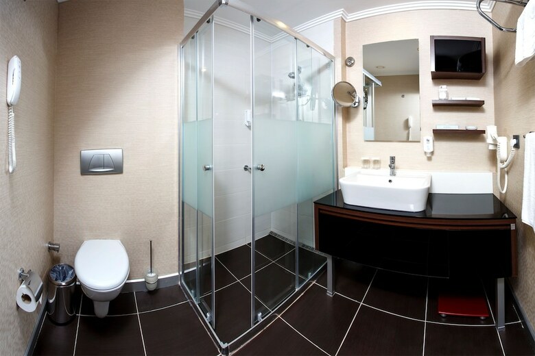 Aparthotel Flora Suites