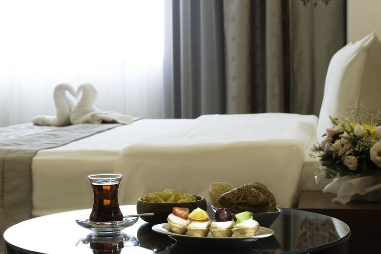 Ramada Hotel & Suites By Wyndham Istanbul Atakoy