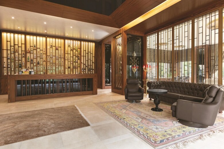 Ramada Hotel & Suites By Wyndham Istanbul Atakoy