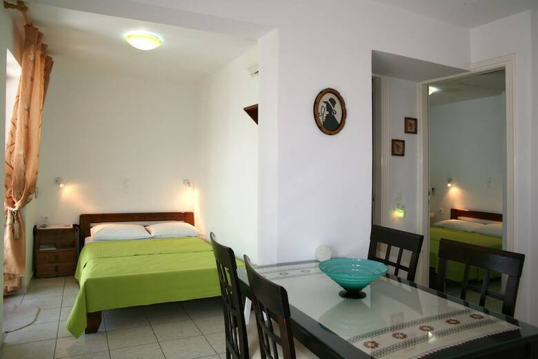Hotel Kapetanos Rooms